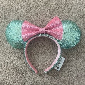 Mint Green Sequin Minnie Ears with Pink Bow